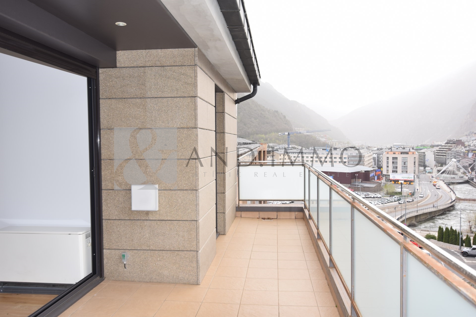 Piso en venta en Escaldes Engordany, 4 habitaciones, 165 metros