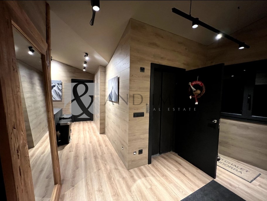 Pis de lloguer a Soldeu, 4 habitacions, 180 metres