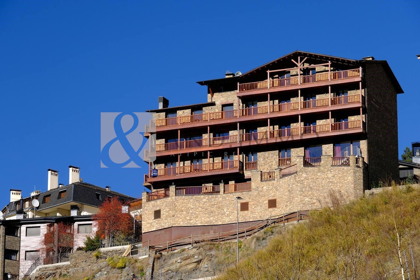 Pis de lloguer a Soldeu, 3 habitacions, 180 metres