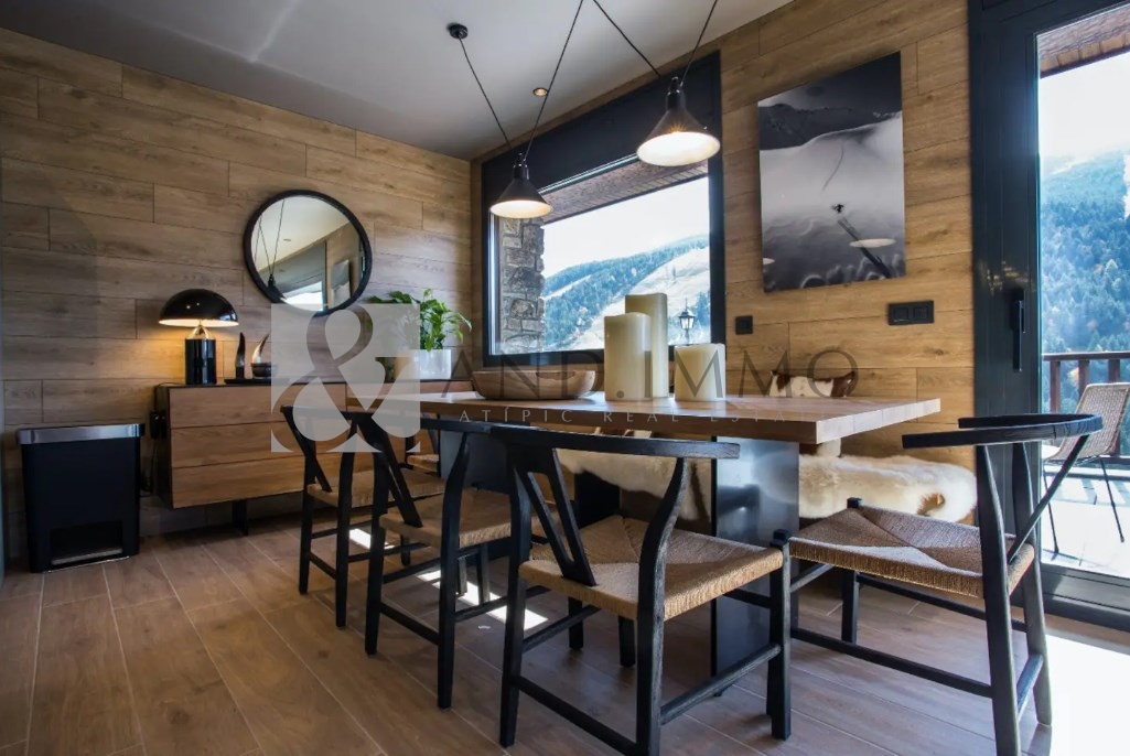 Pis de lloguer a Soldeu, 3 habitacions, 180 metres