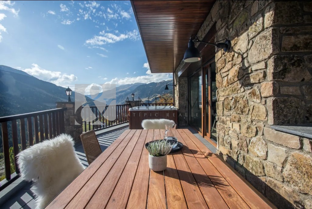 Pis de lloguer a Soldeu, 3 habitacions, 180 metres