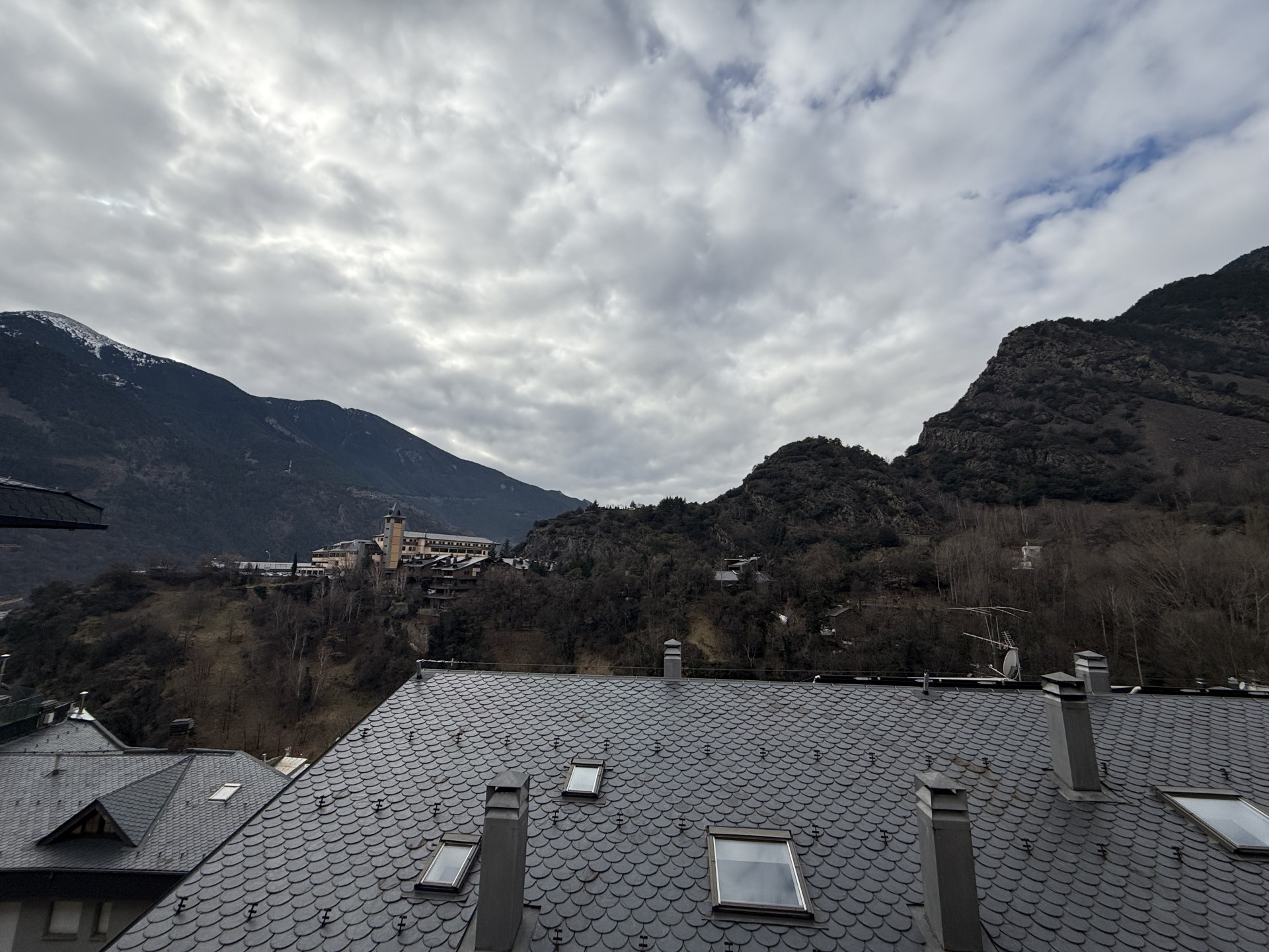 Piso de alquiler en Escaldes Engordany, 3 habitaciones, 95 metros