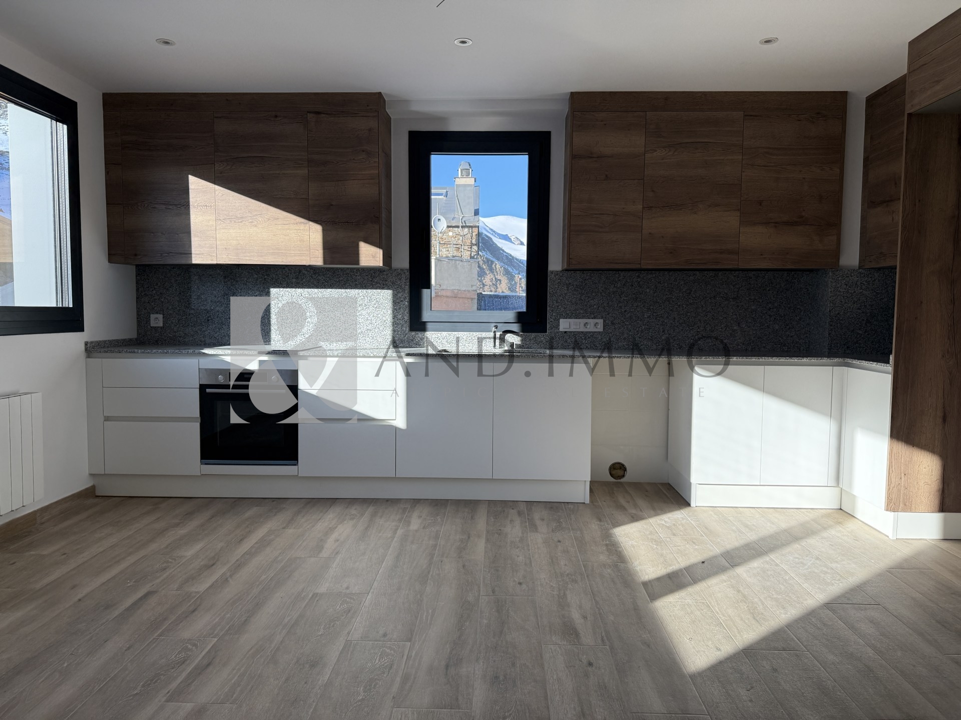 Piso de alquiler en El Pas de la Casa, 2 habitaciones, 80 metros