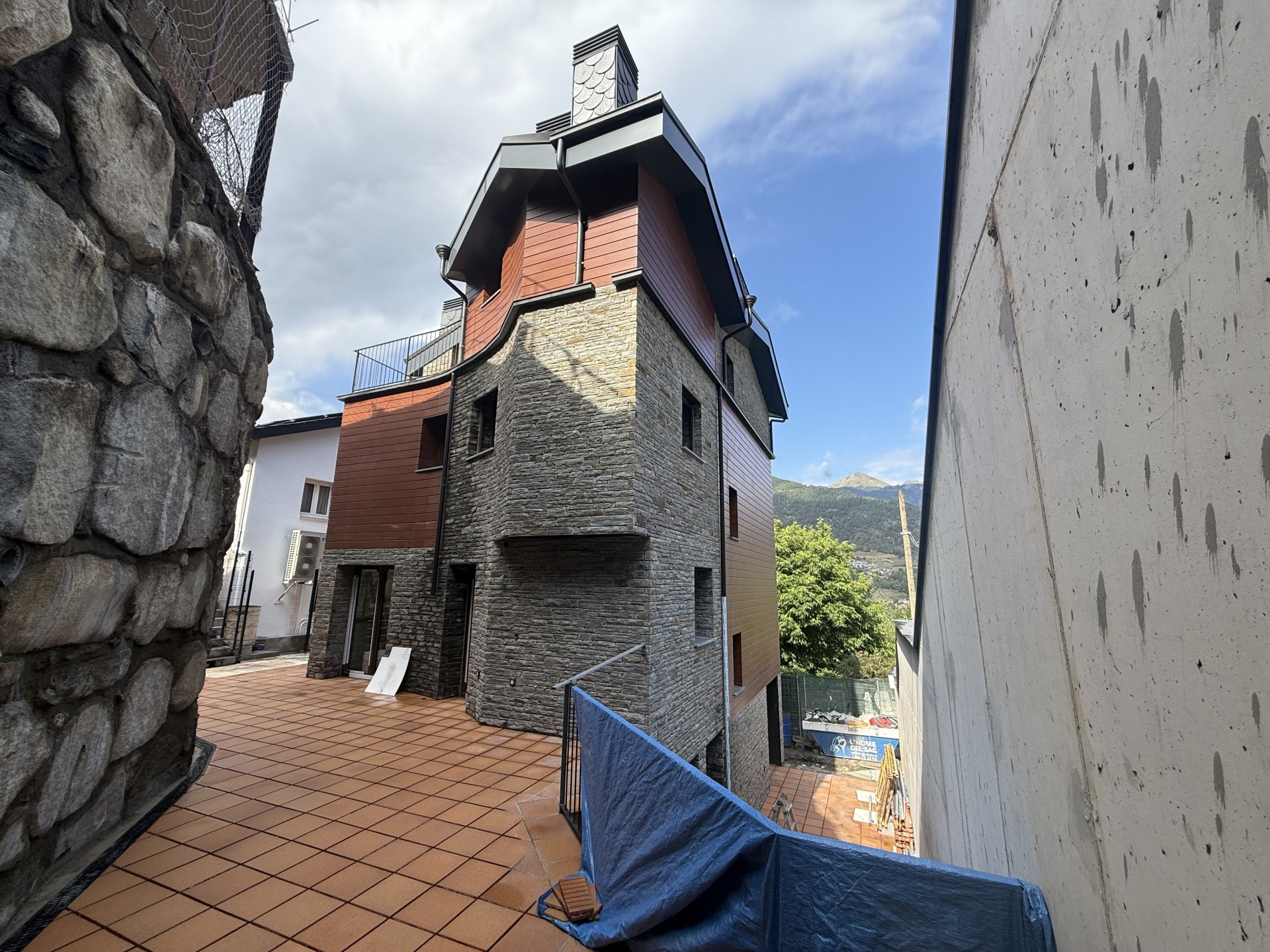 Xalet de lloguer a L'Aldosa de la Massana, 4 habitacions, 280 metres