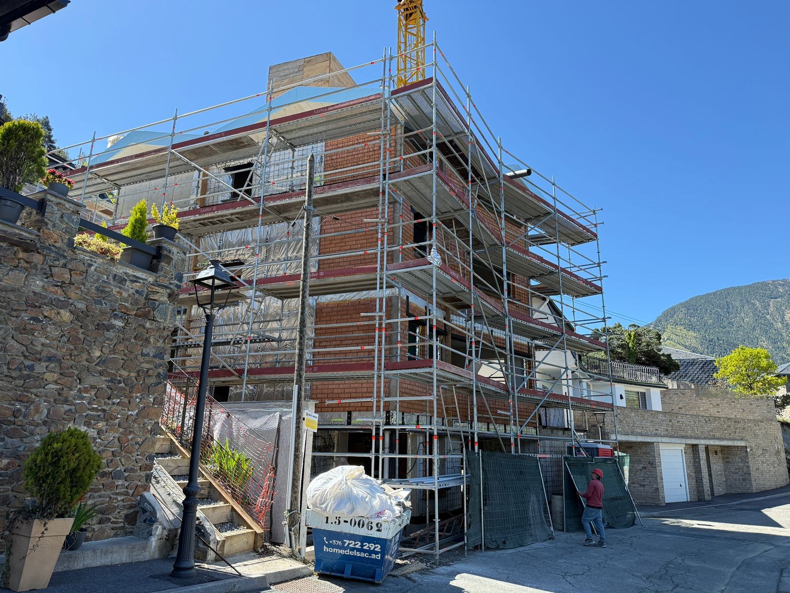 Chalet de alquiler en L'Aldosa de la Massana, 4 habitaciones, 280 metros