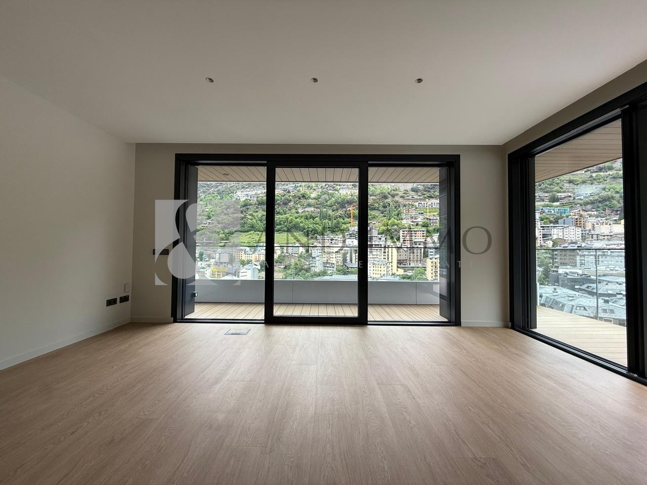 Pis de lloguer a Escaldes Engordany, 3 habitacions, 130 metres