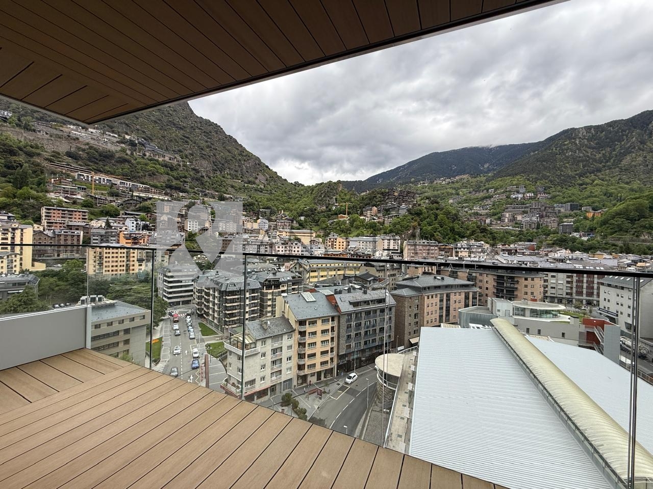Pis de lloguer a Escaldes Engordany, 3 habitacions, 130 metres