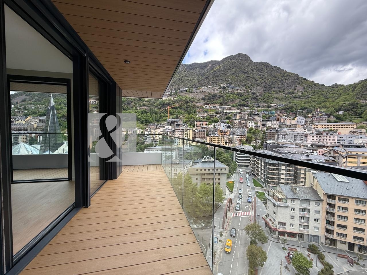 Pis de lloguer a Escaldes Engordany, 3 habitacions, 130 metres