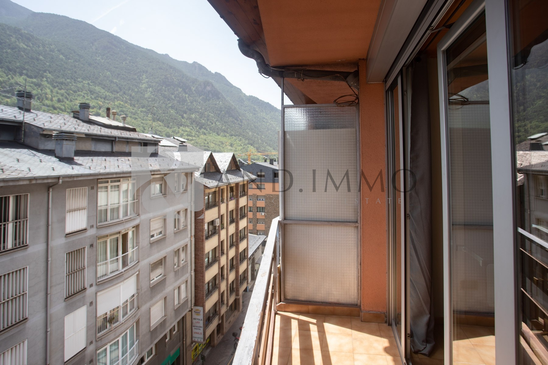 Piso de alquiler en Andorra la Vella, 3 habitaciones, 100 metros