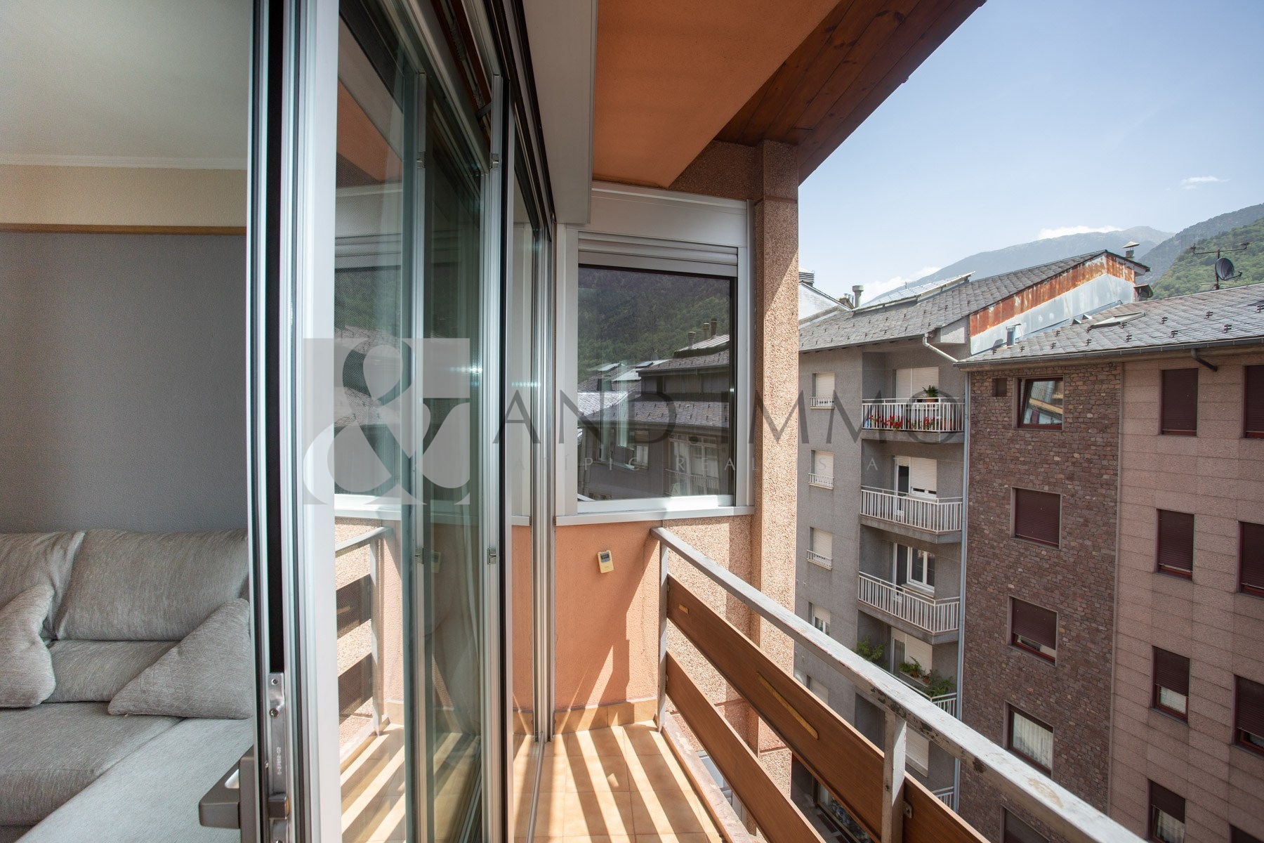 Piso de alquiler en Andorra la Vella, 3 habitaciones, 100 metros