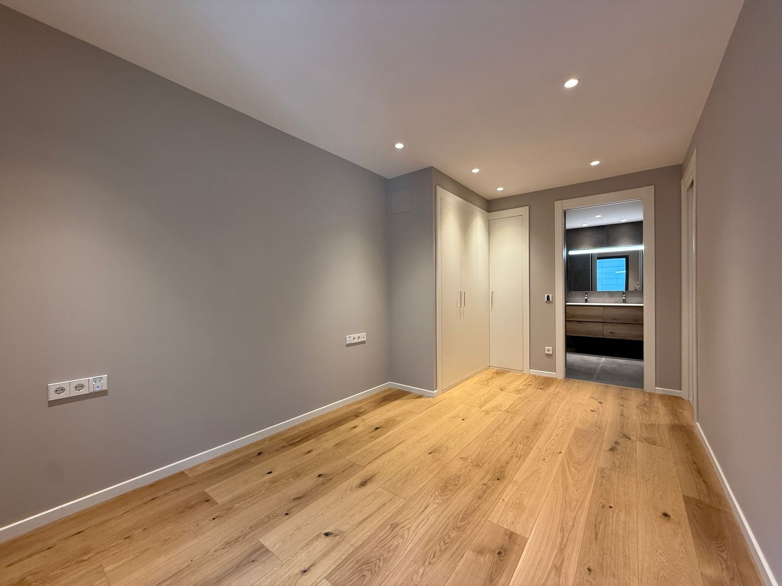 Pis de lloguer a Escaldes Engordany, 2 habitacions, 84 metres