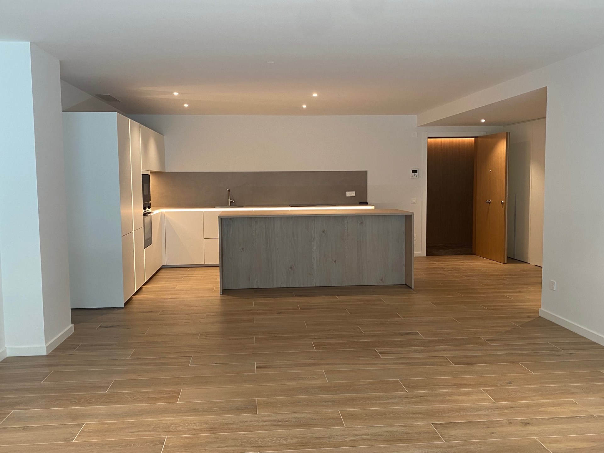 Pis de lloguer a Escaldes Engordany, 3 habitacions, 162 metres
