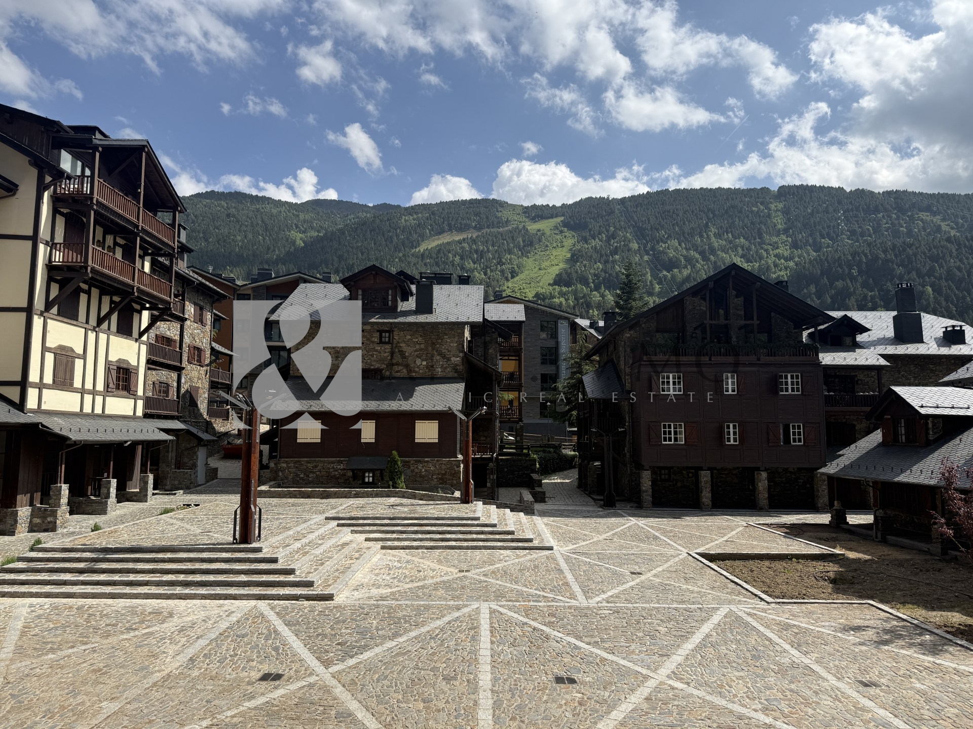 Pis en venda a Canillo, 2 habitacions, 63 metres