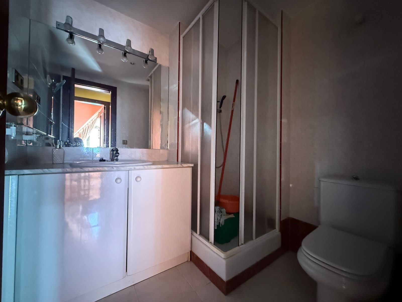 Piso de alquiler en Santa Coloma, 2 habitaciones, 62 metros