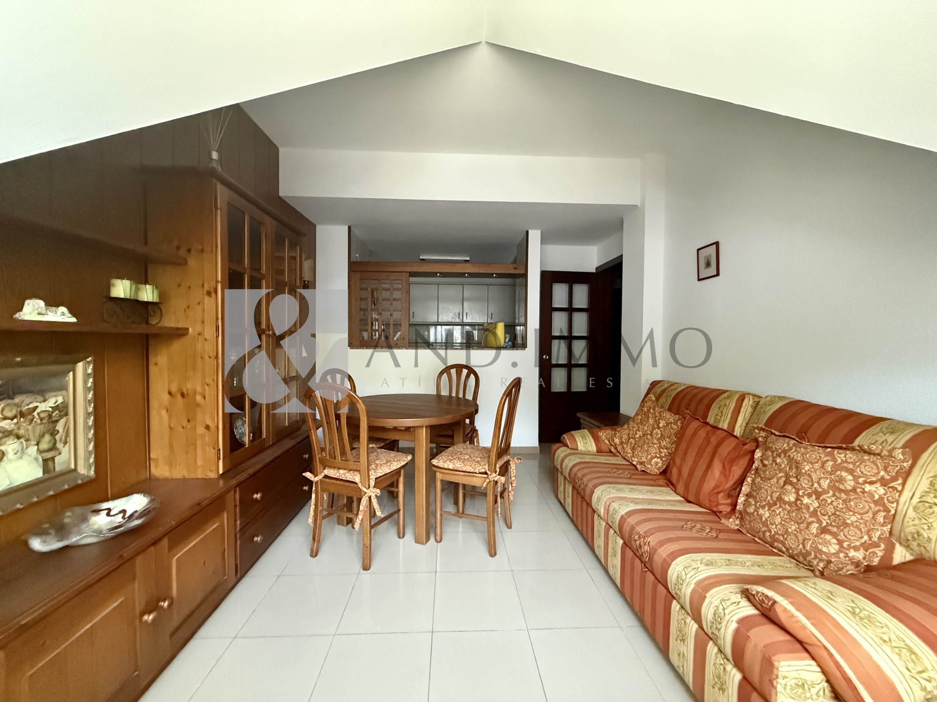Pis de lloguer a Santa Coloma, 2 habitacions, 62 metres