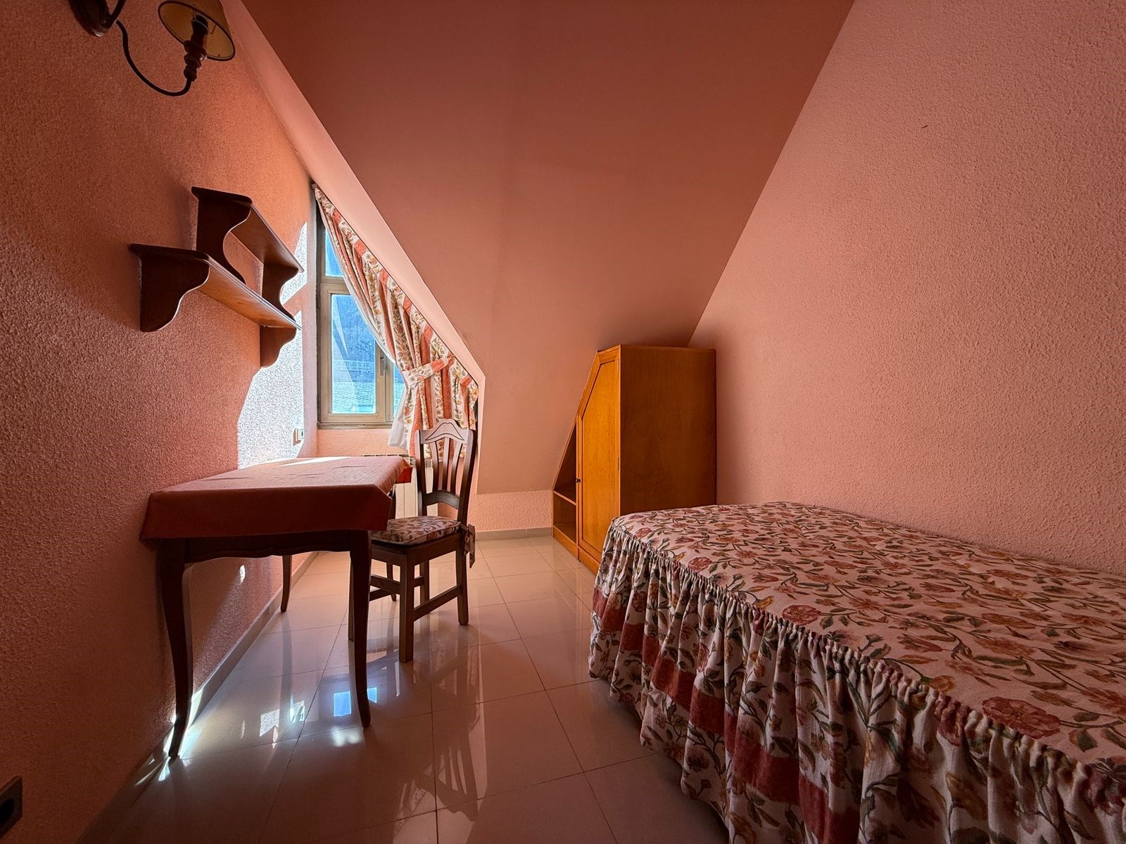 Piso de alquiler en Santa Coloma, 2 habitaciones, 62 metros
