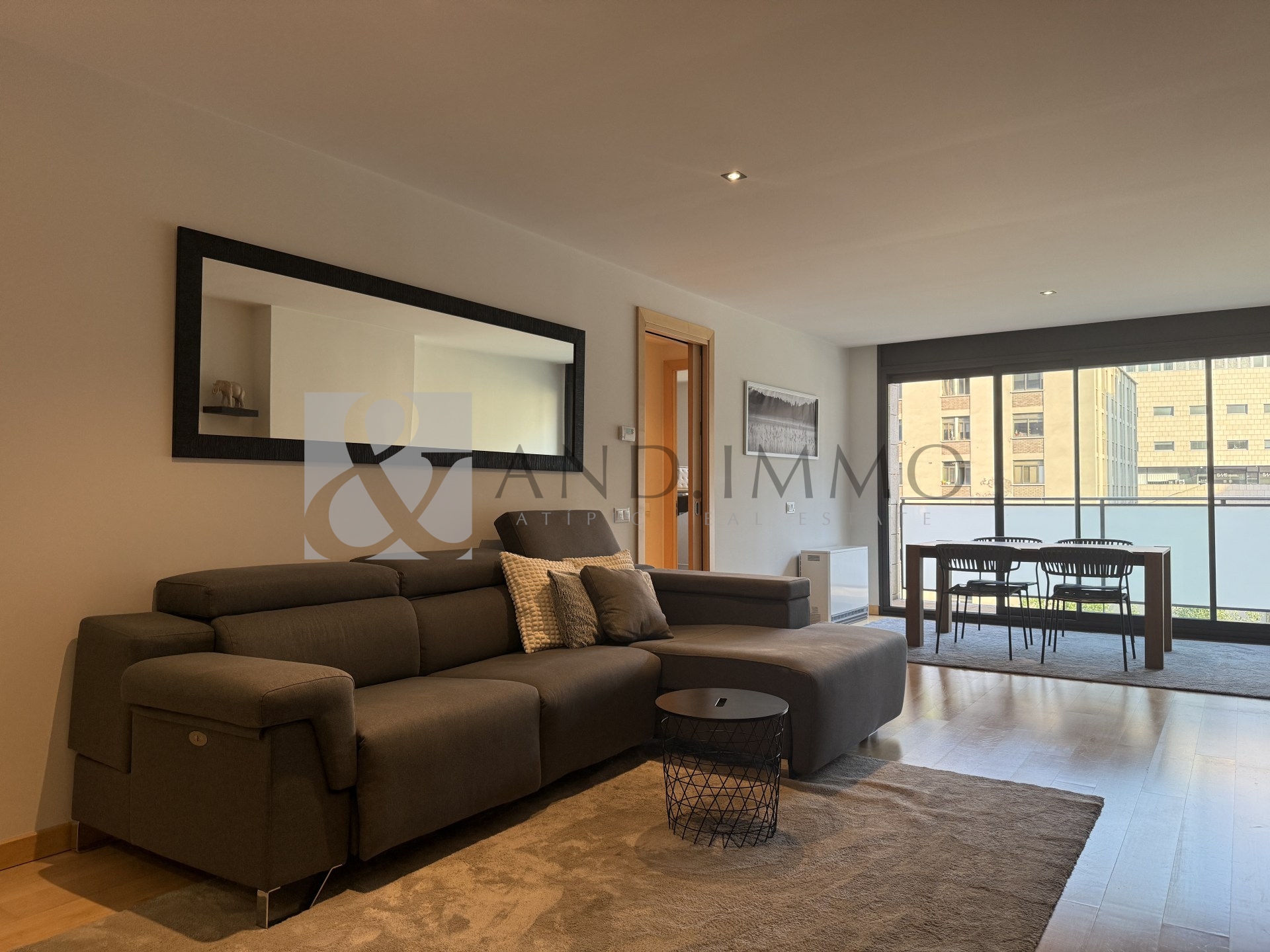 Pis de lloguer a Escaldes Engordany, 2 habitacions, 90 metres