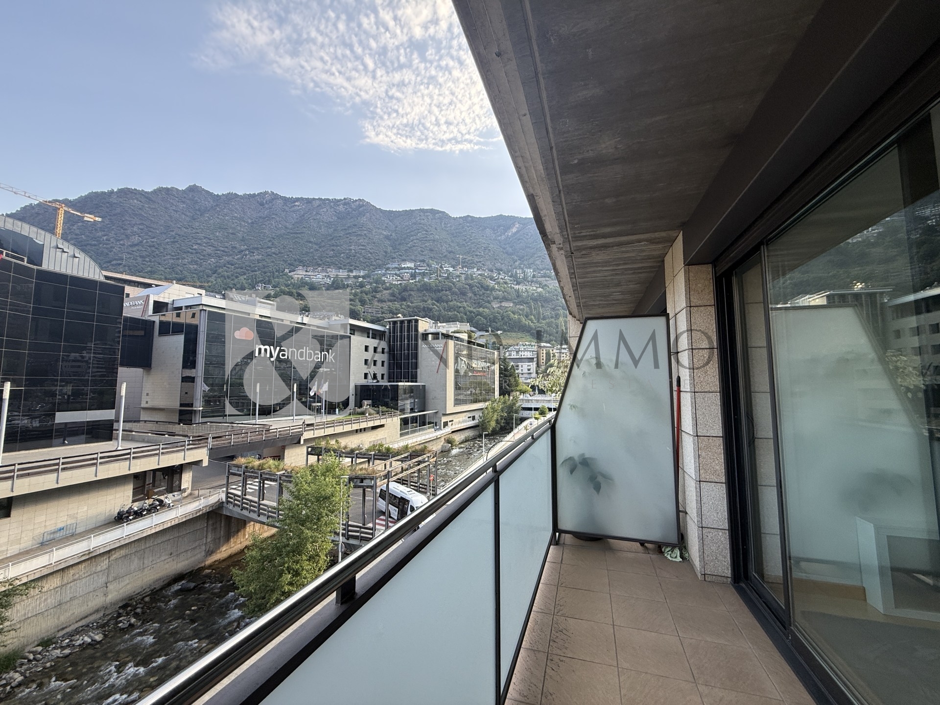 Pis de lloguer a Escaldes Engordany, 2 habitacions, 90 metres