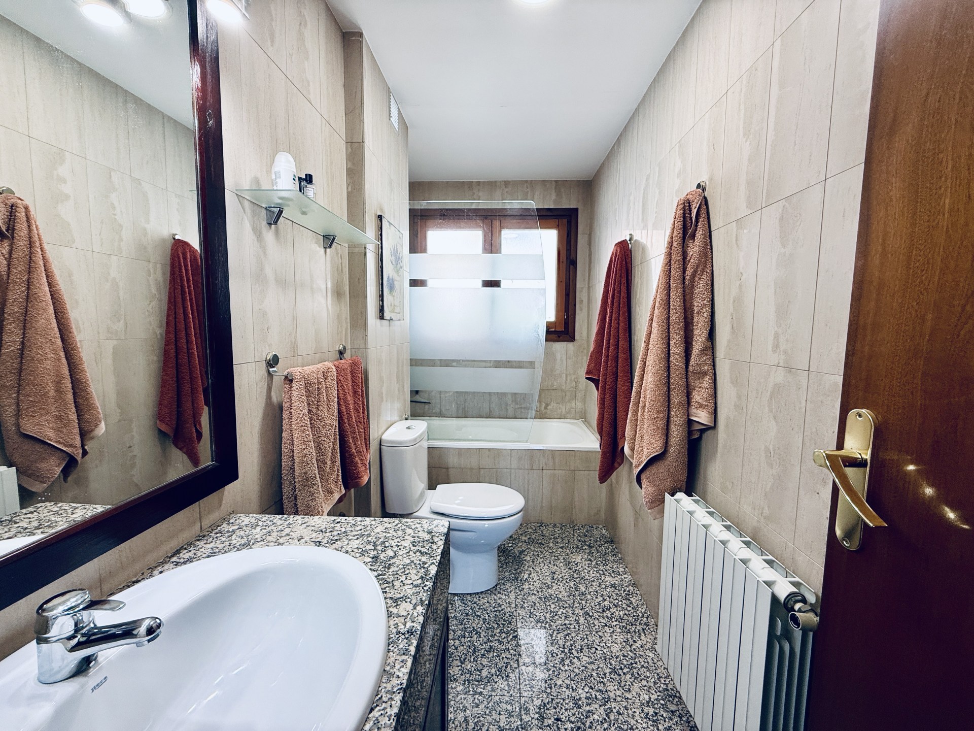 Piso en venta en Encamp, 2 habitaciones, 71 metros