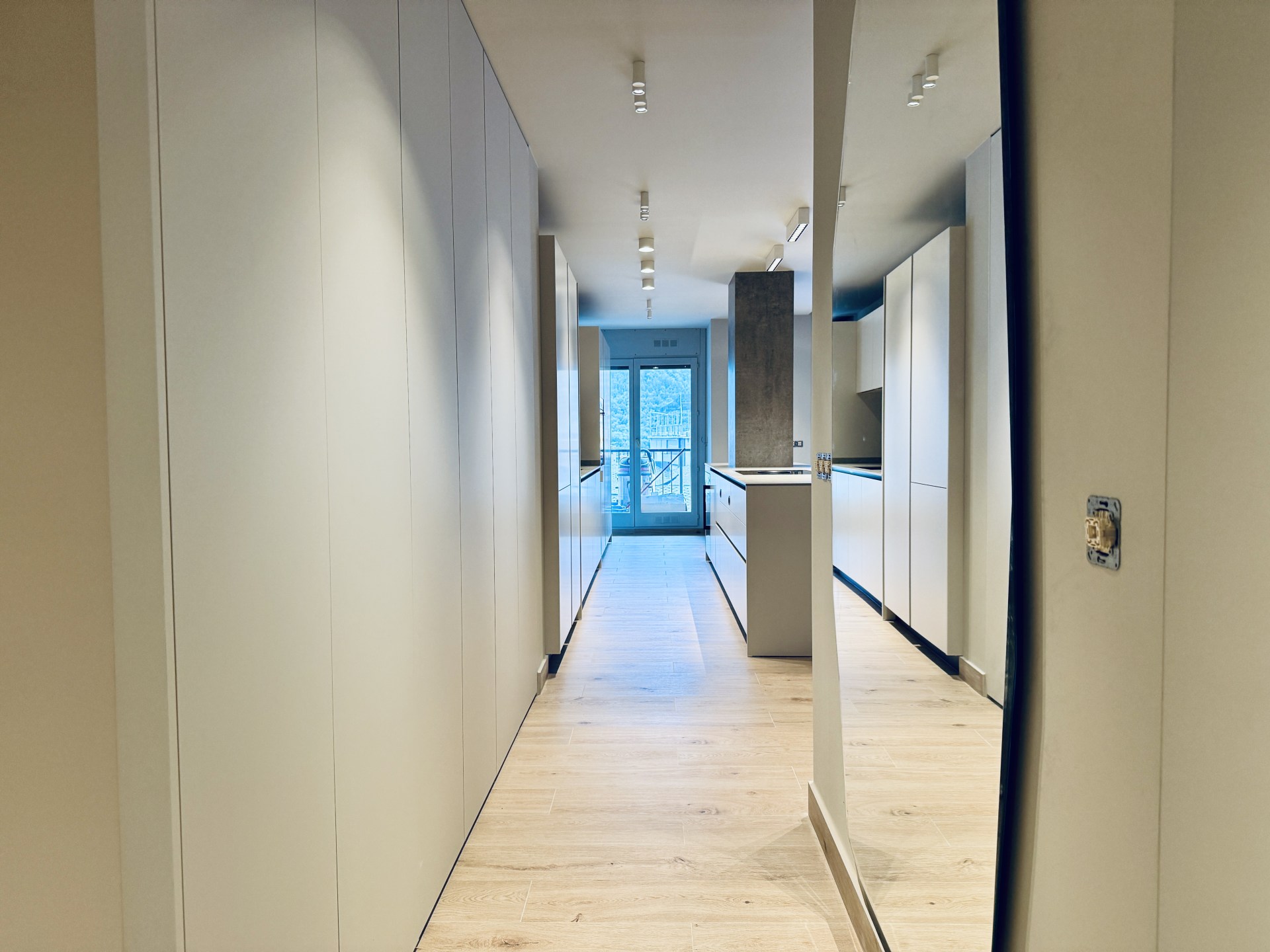 Piso de alquiler en Escaldes Engordany, 3 habitaciones, 130 metros
