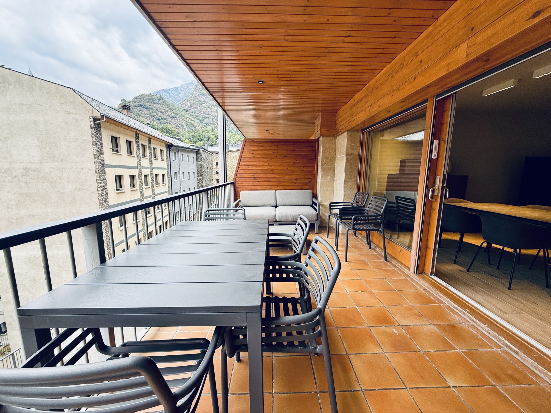 Piso de alquiler en Escaldes Engordany, 3 habitaciones, 130 metros