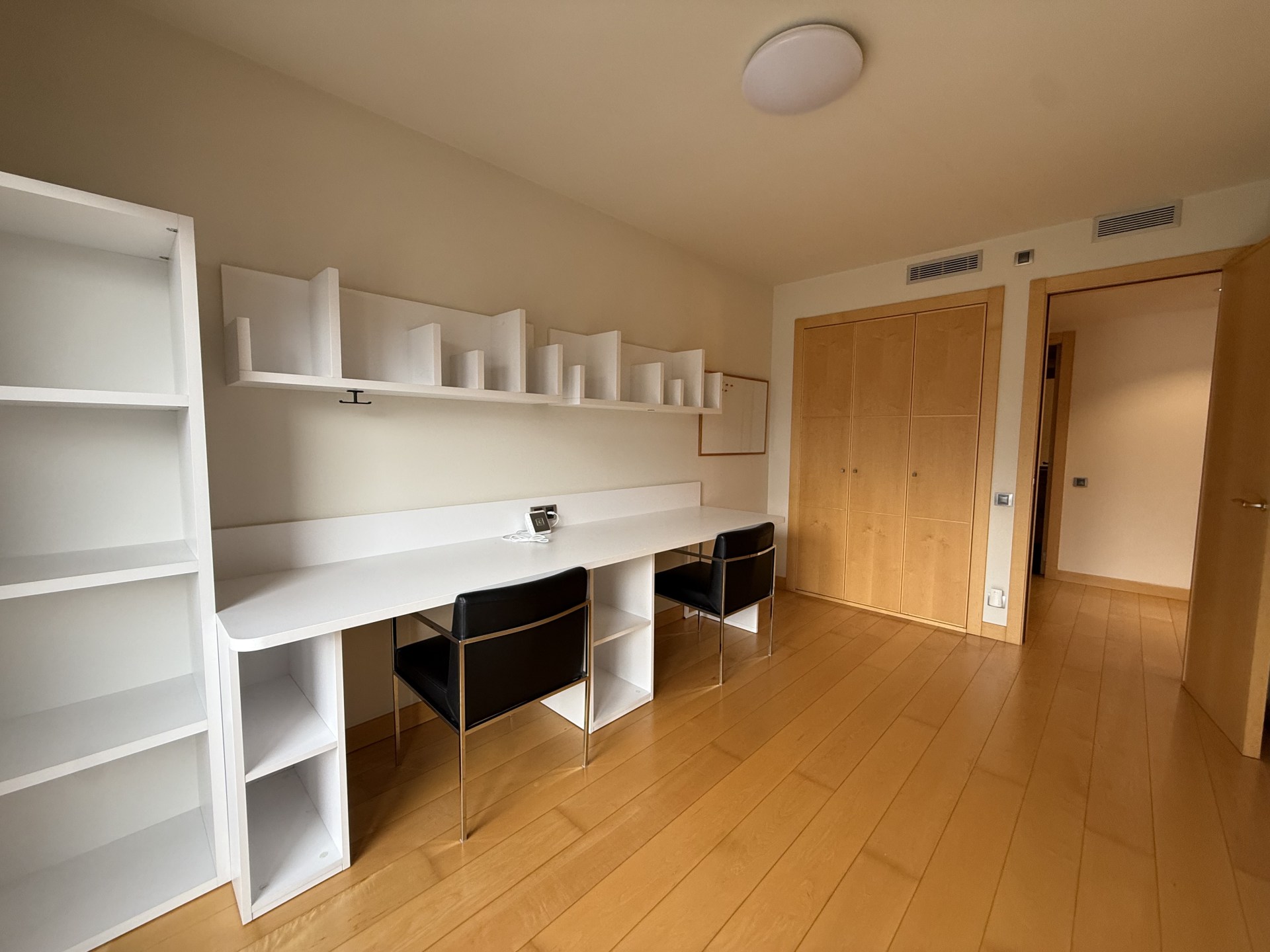 Pis de lloguer a Escaldes Engordany, 4 habitacions, 155 metres
