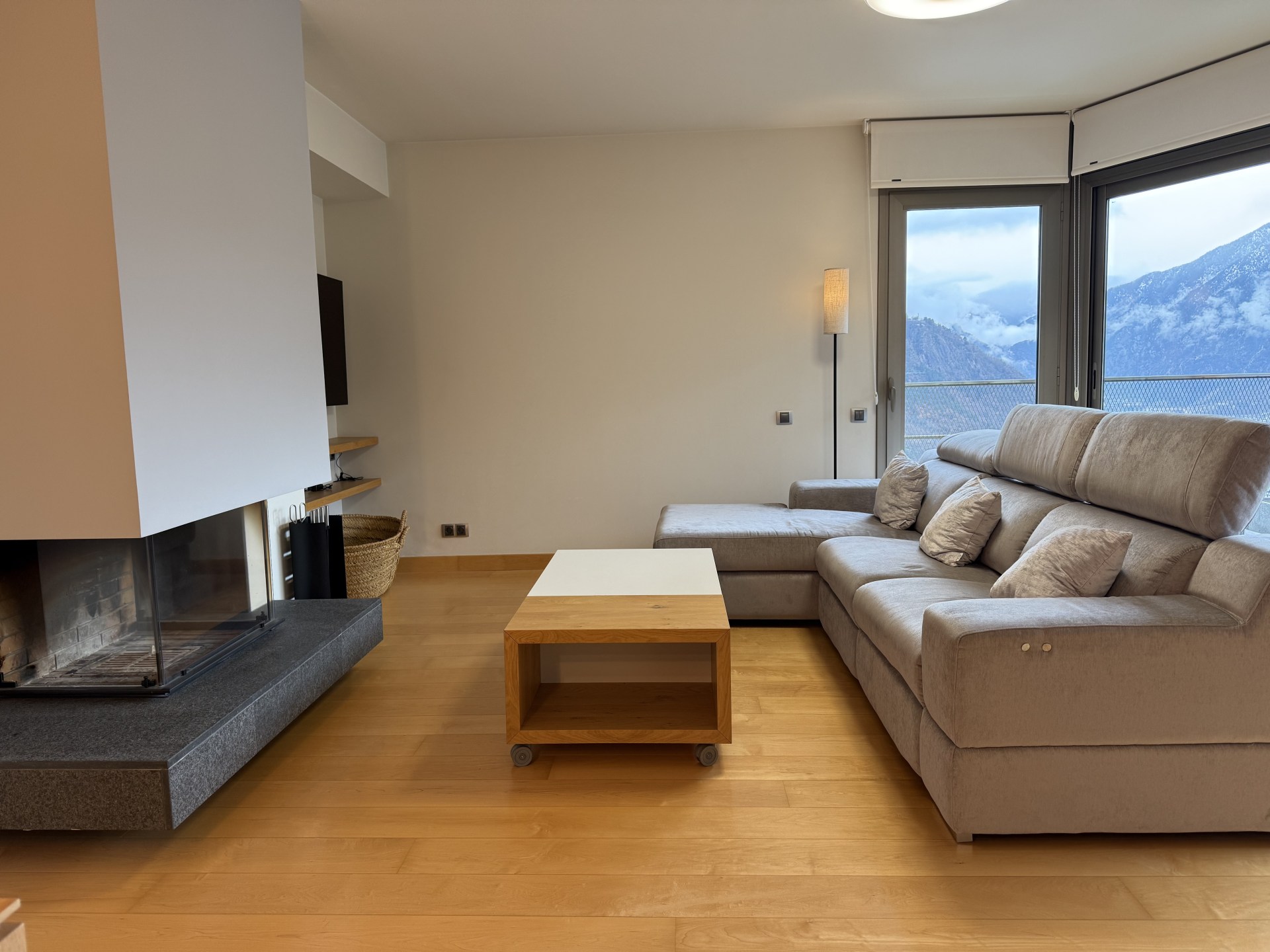 Pis de lloguer a Escaldes Engordany, 4 habitacions, 155 metres