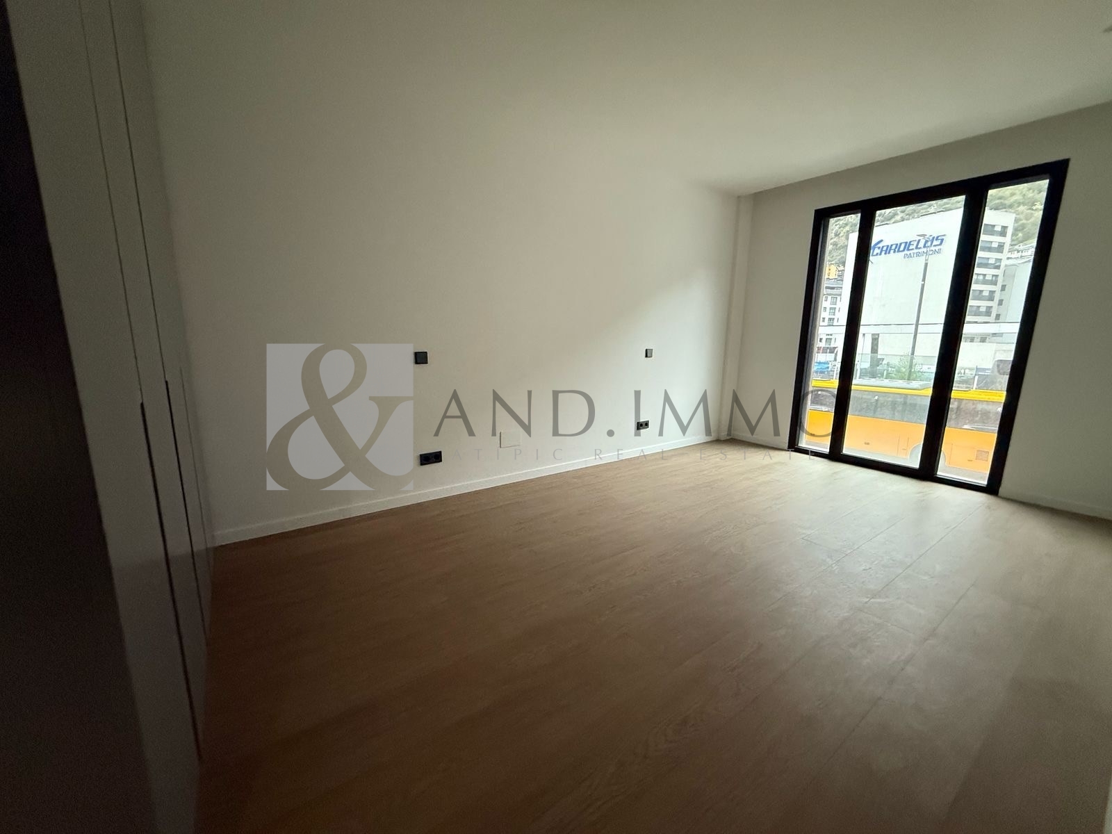 Piso de alquiler en Andorra la Vella, 3 habitaciones, 147 metros