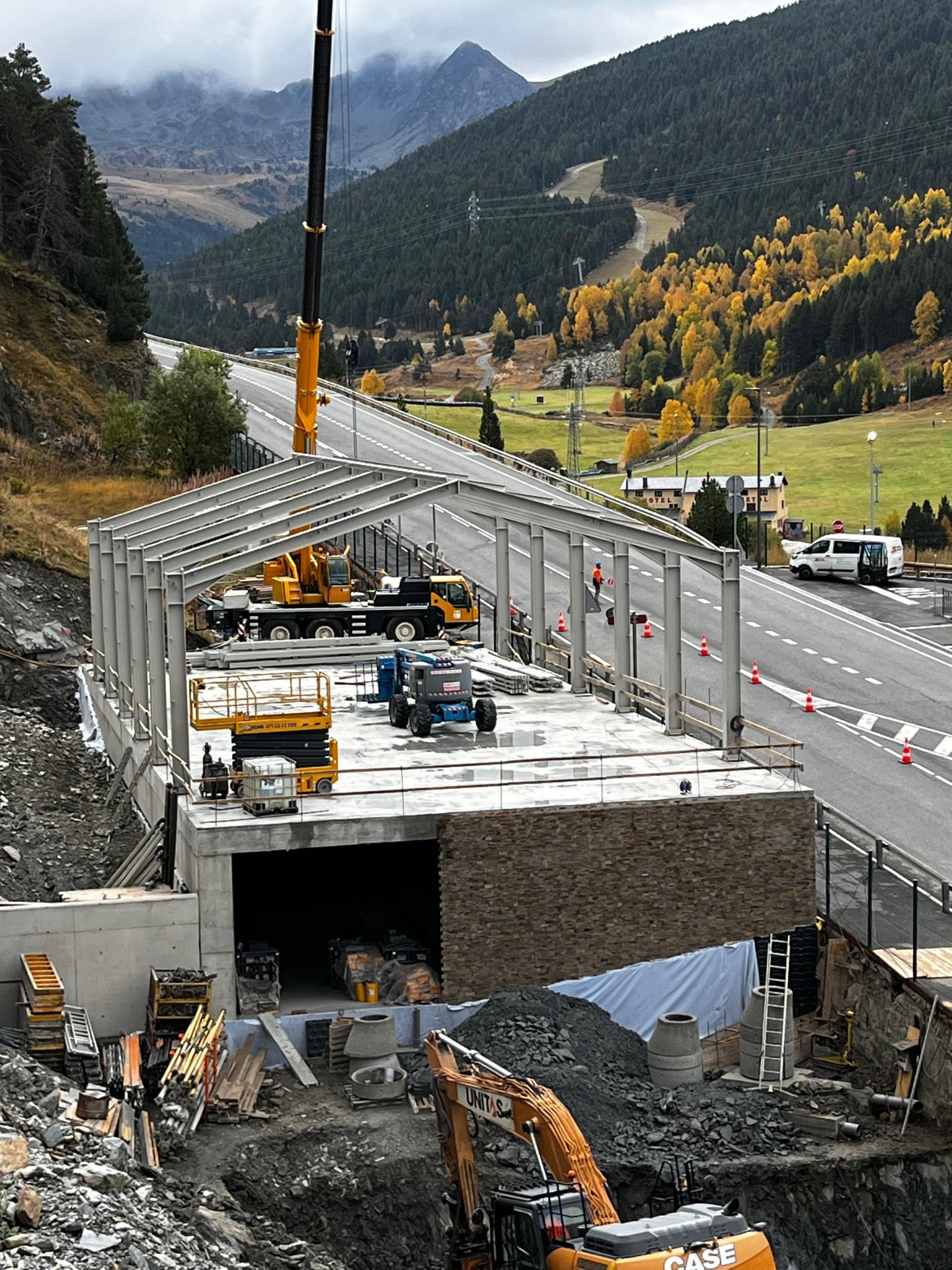 Local comercial de lloguer a Soldeu, 1000 metres