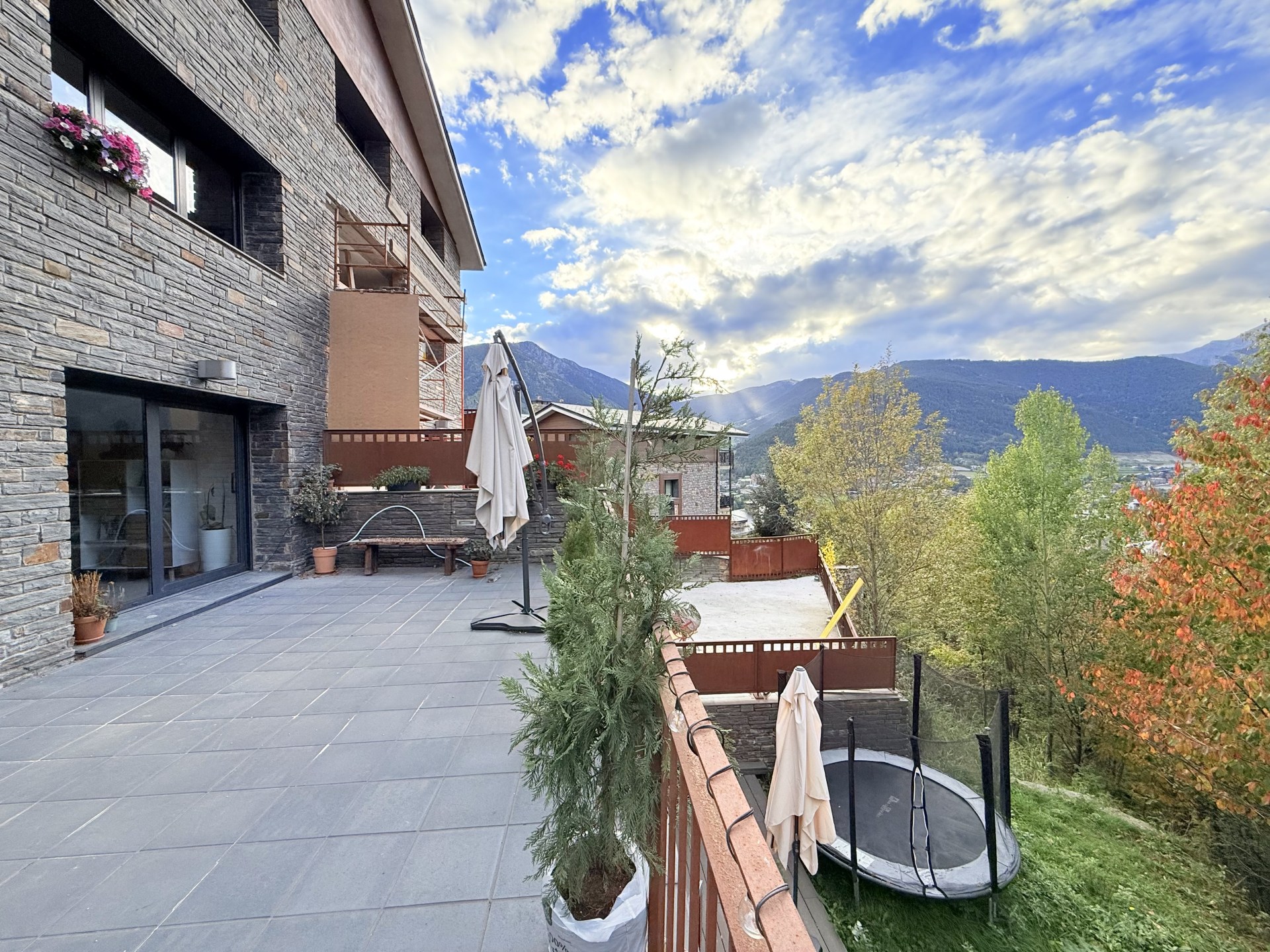 Xalet en venda a Anyós, 4 habitacions, 503 metres