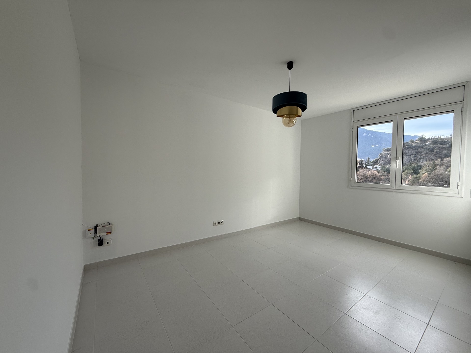 Pis de lloguer a Escaldes Engordany, 3 habitacions, 95 metres
