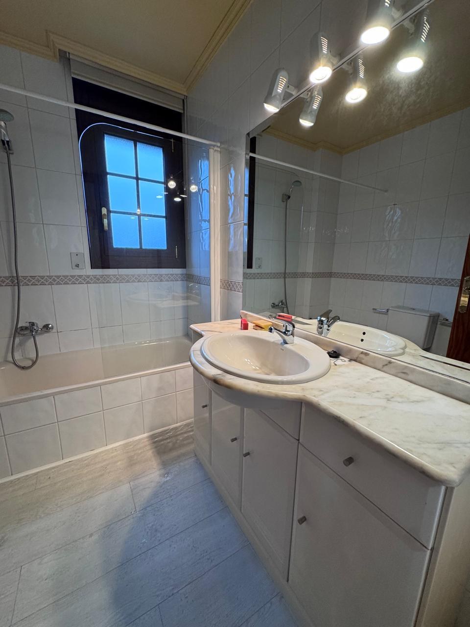 Xalet de lloguer a Sant Julià de Lòria, 4 habitacions, 250 metres