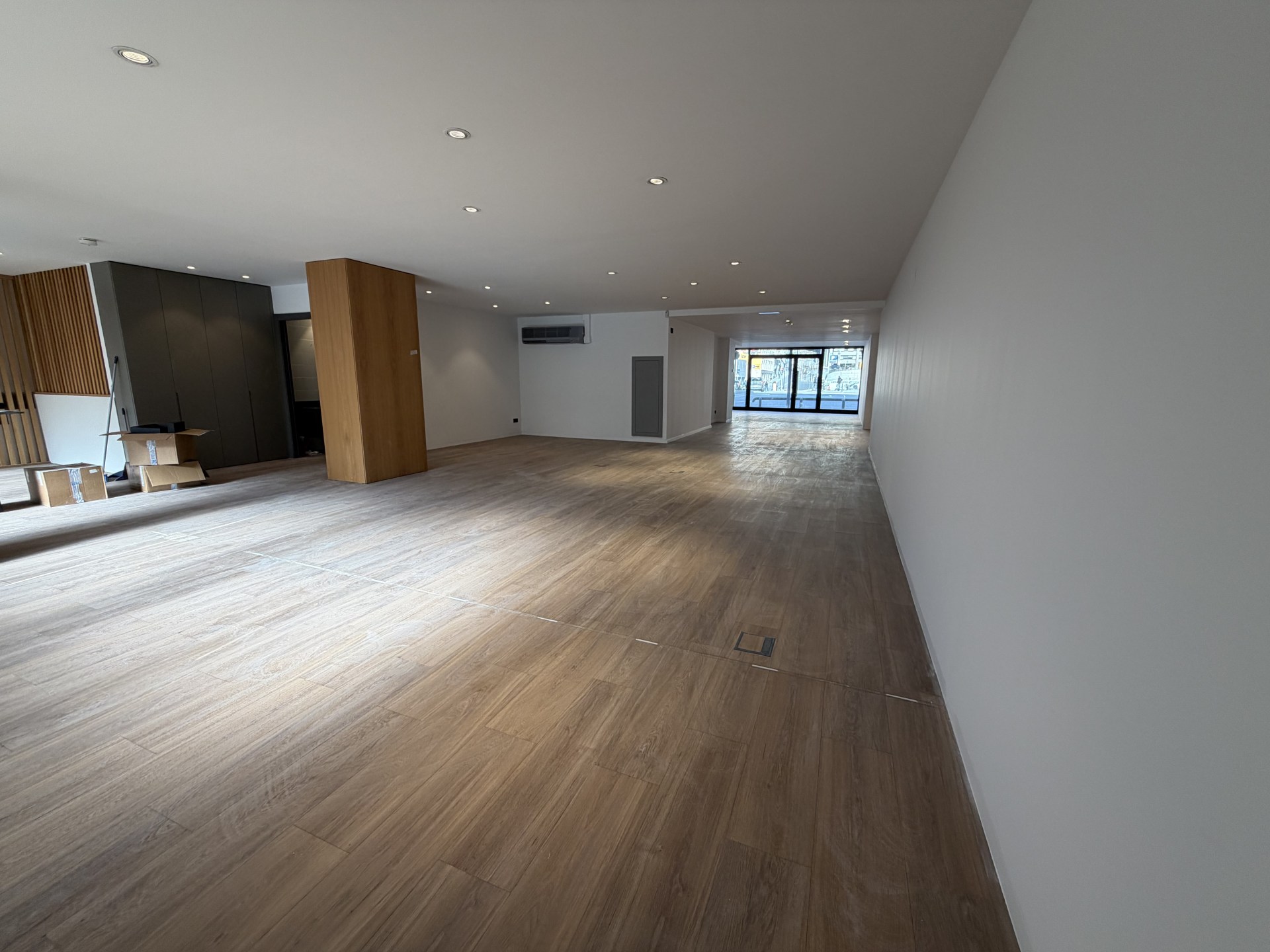 Local comercial de lloguer a Andorra la Vella, 194 metres