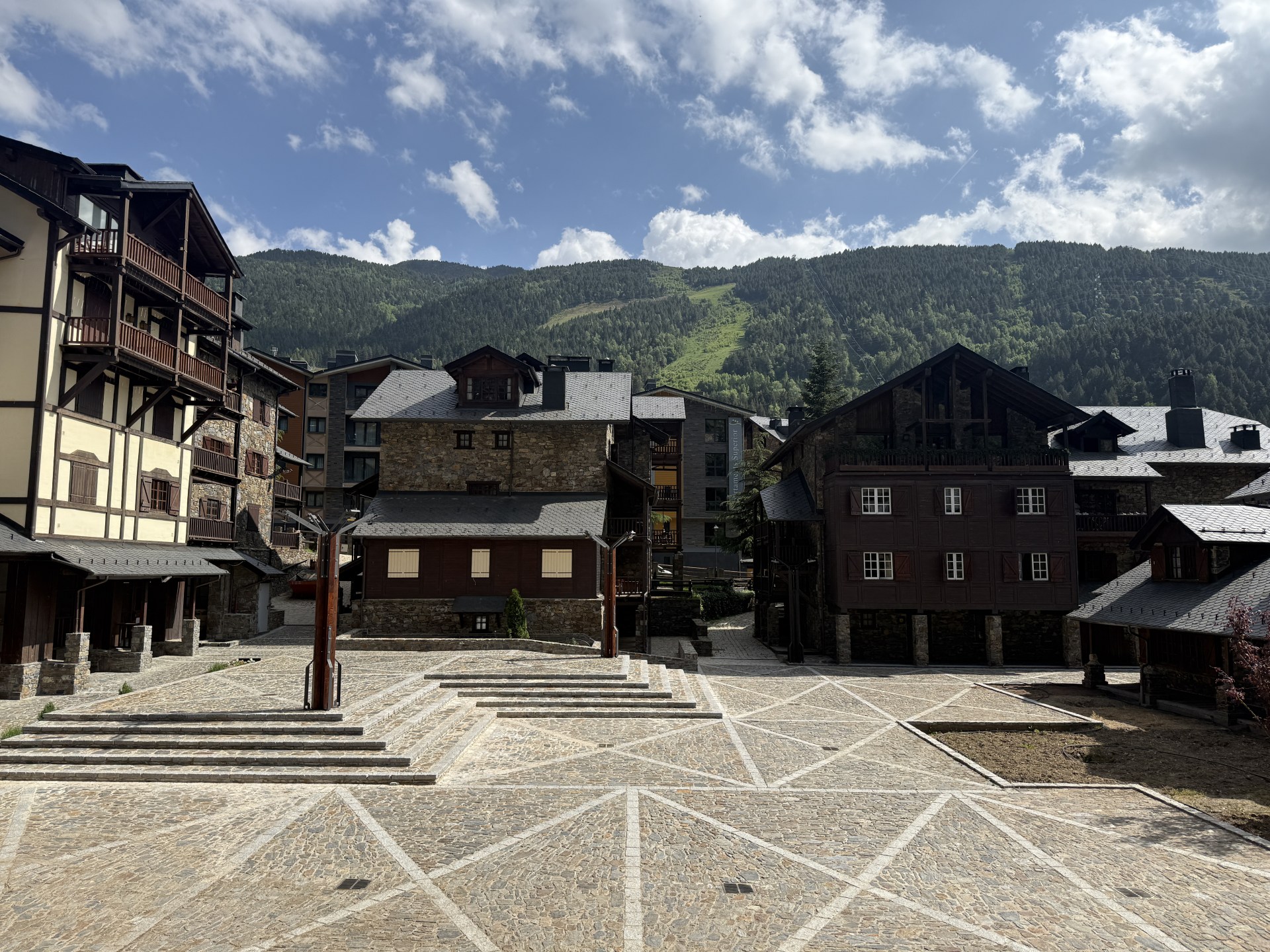 Pis de lloguer a Canillo, 2 habitacions, 63 metres