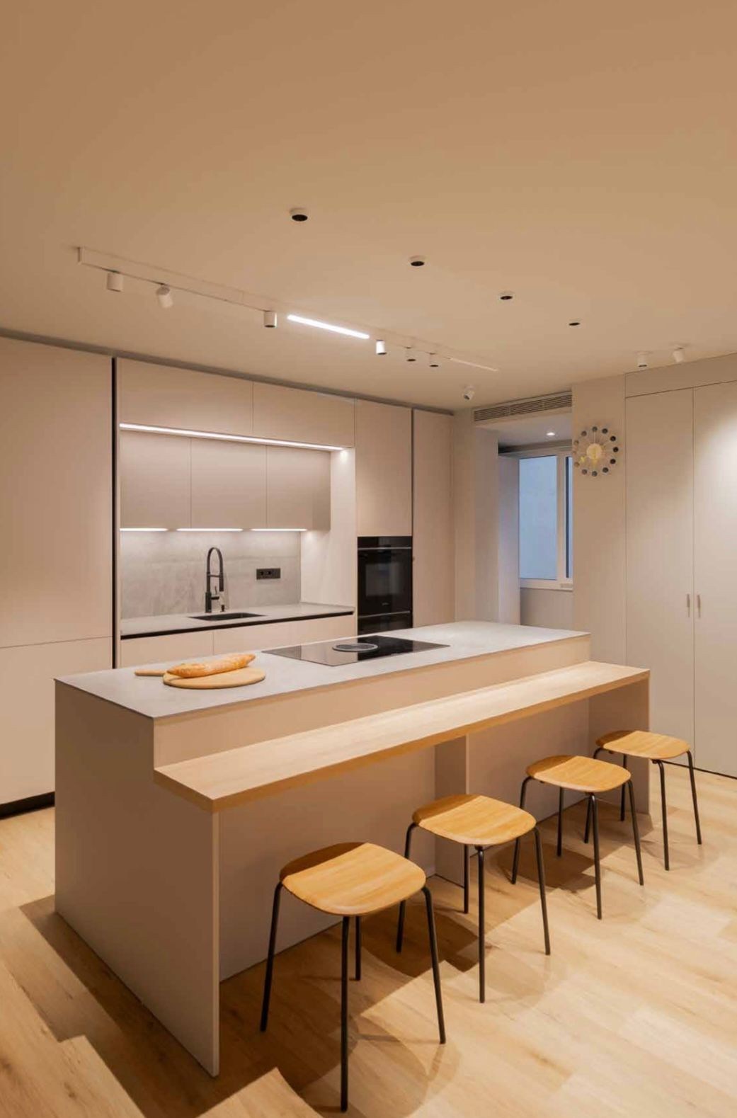 Piso de alquiler en Escaldes Engordany, 3 habitaciones, 174 metros