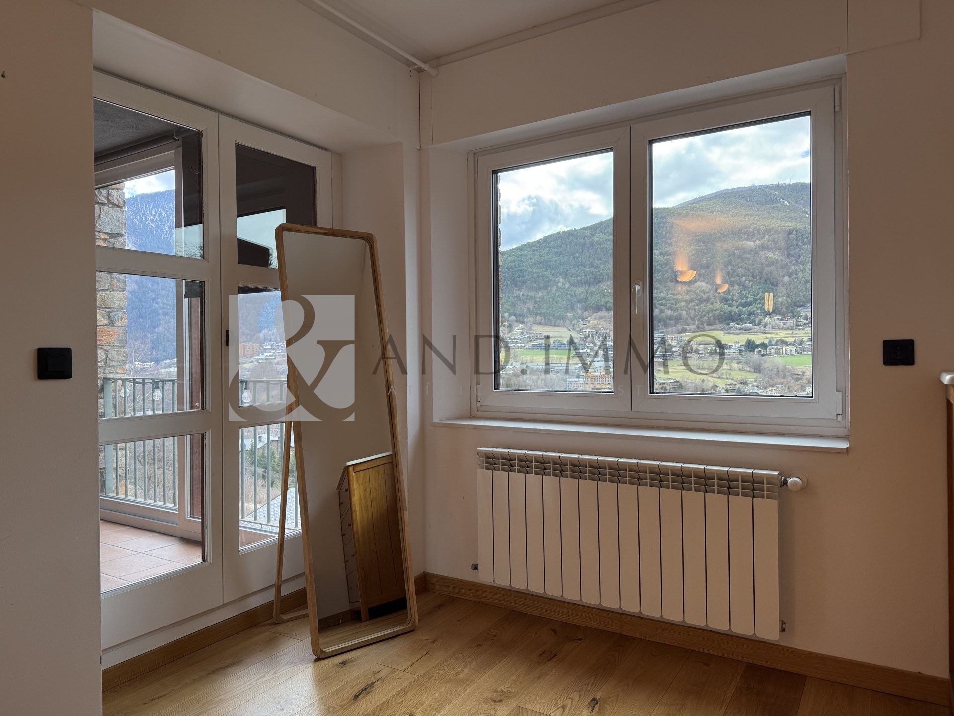 Pis de lloguer a L'Aldosa de la Massana, 4 habitacions, 160 metres