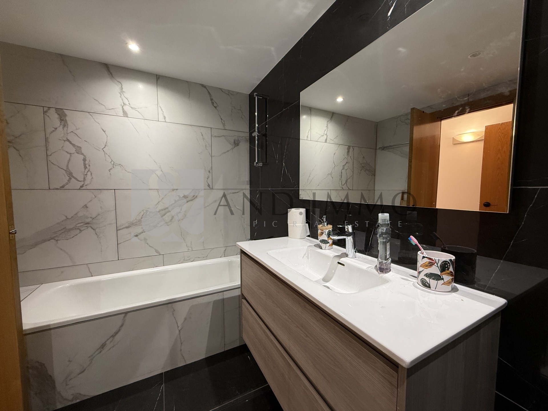 Pis de lloguer a L'Aldosa de la Massana, 4 habitacions, 160 metres