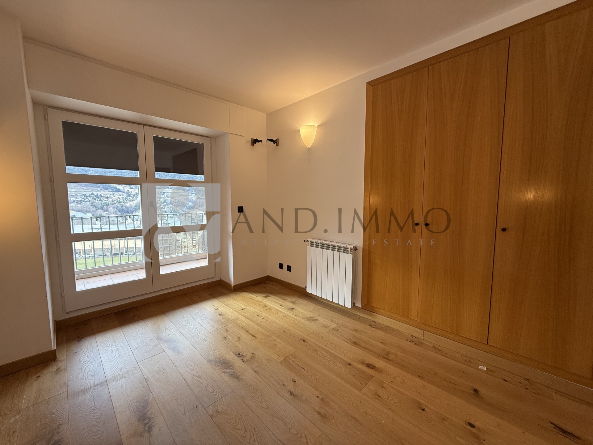 Pis de lloguer a L'Aldosa de la Massana, 4 habitacions, 160 metres