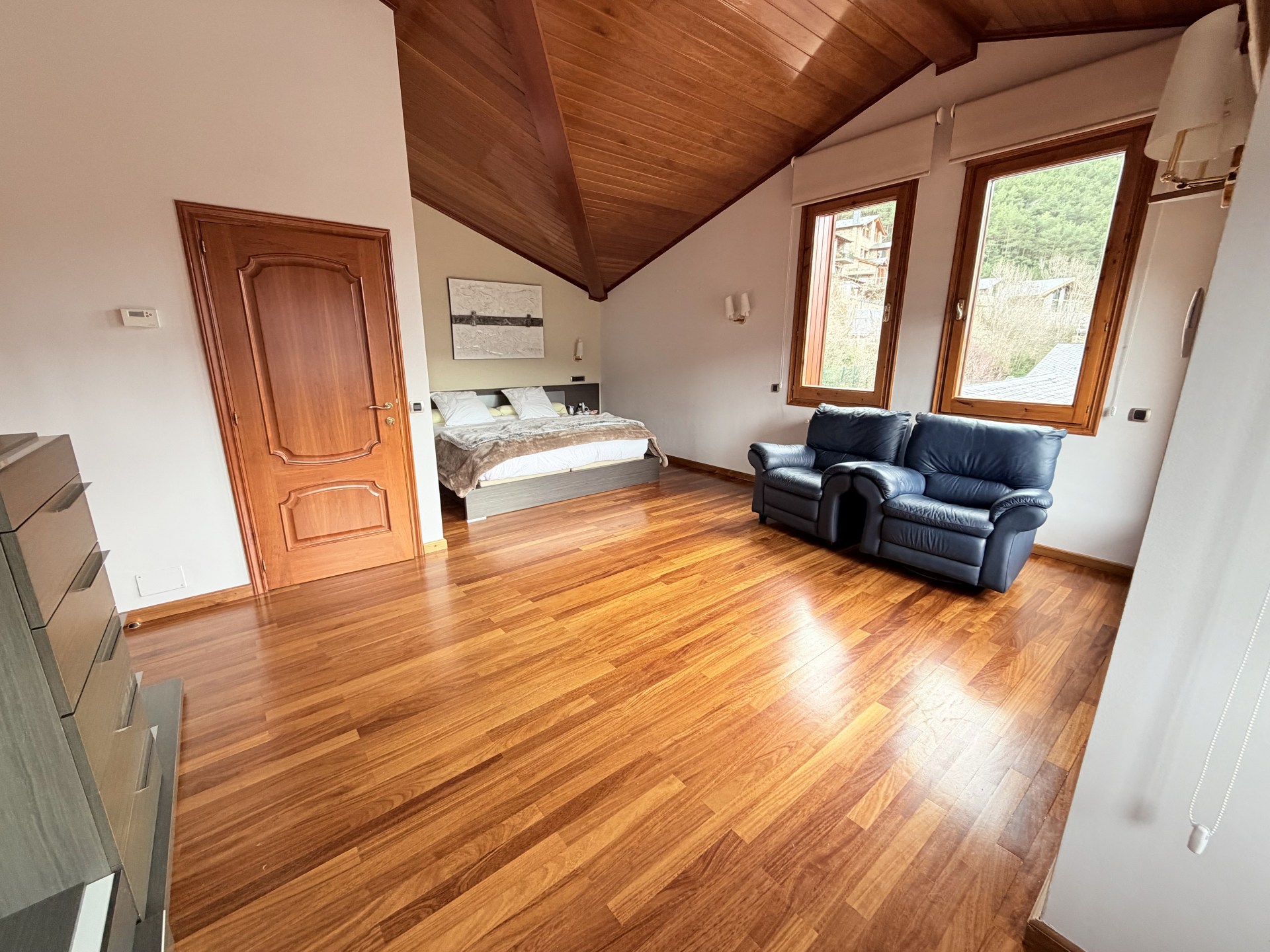 Xalet en venda a Aixirivall, 5 habitacions, 280 metres