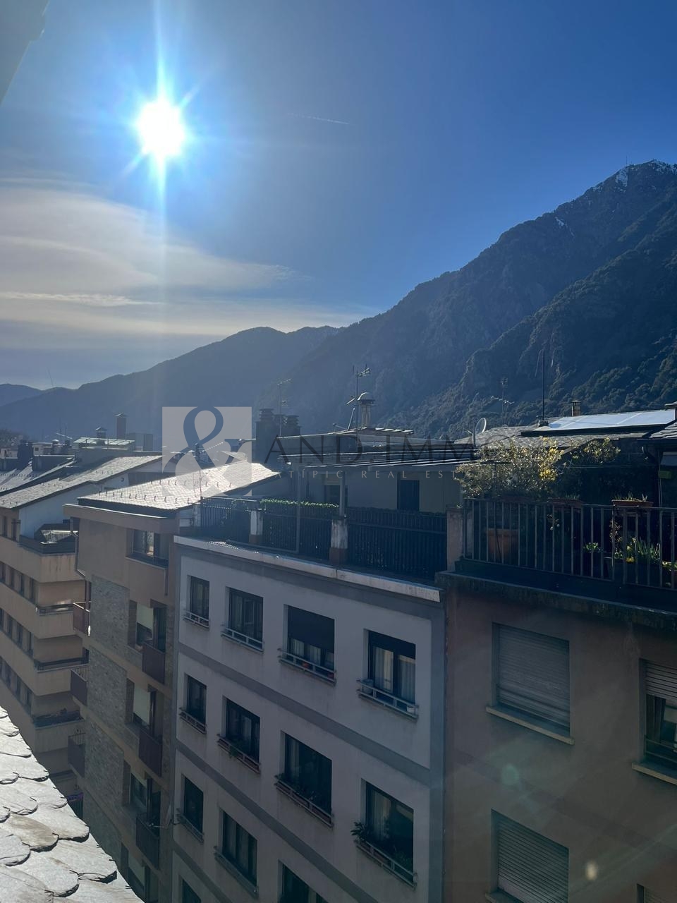 Piso de alquiler en Andorra la Vella, 5 habitaciones, 171 metros — foto 1 de 19