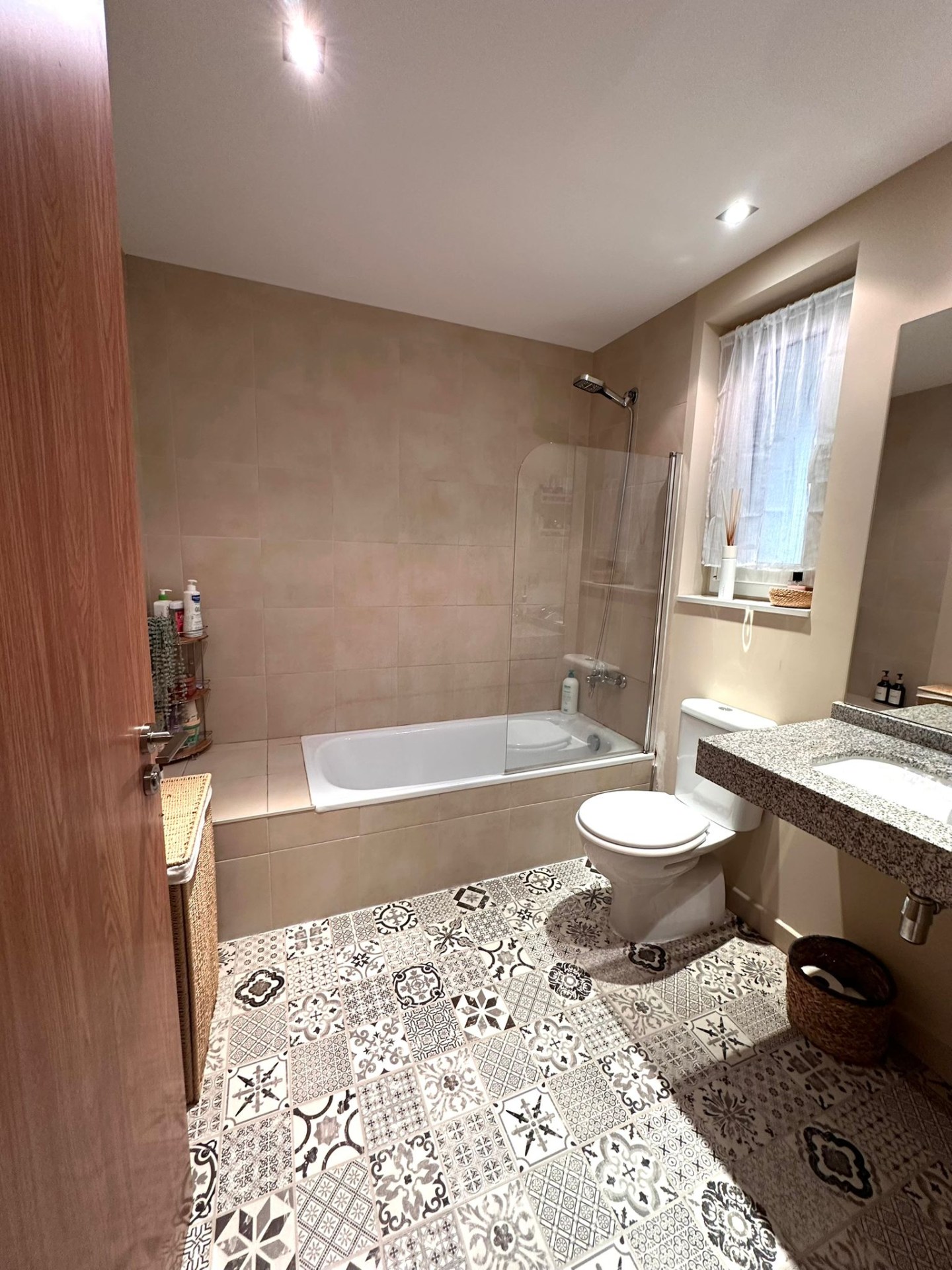 Piso en venta en Arinsal, 2 habitaciones, 102 metros