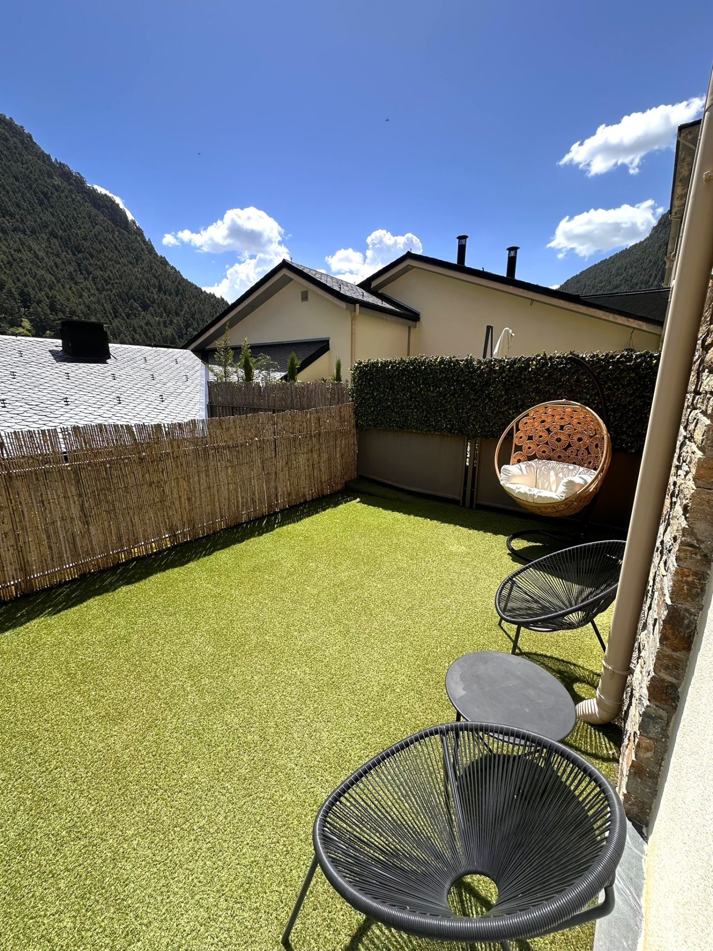 Piso en venta en Arinsal, 2 habitaciones, 102 metros