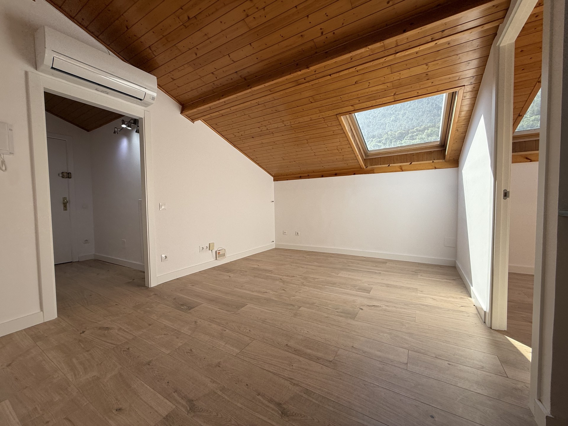 Piso en venta en Encamp, 2 habitaciones, 53 metros