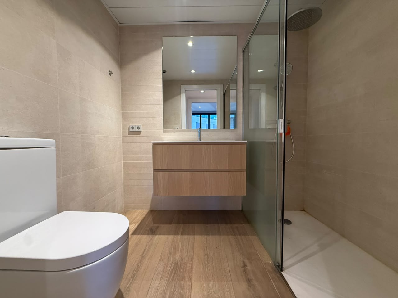 Pis de lloguer a Escaldes Engordany, 3 habitacions, 135 metres