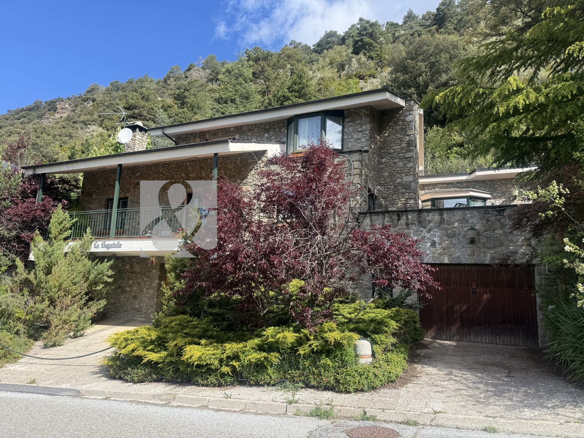 Xalet en venda a Certers, 4 habitacions, 495 metres