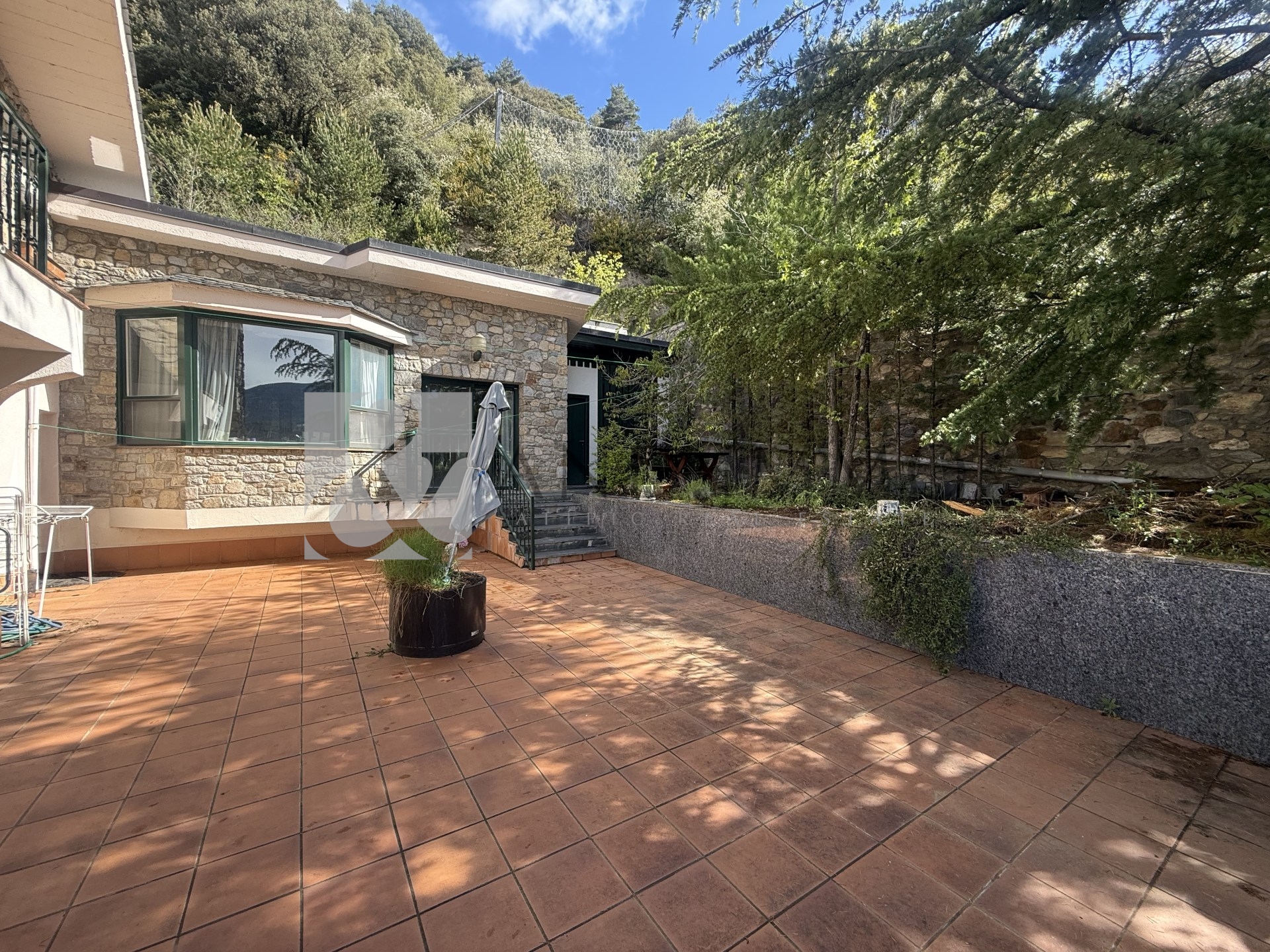 Xalet en venda a Certers, 4 habitacions, 495 metres