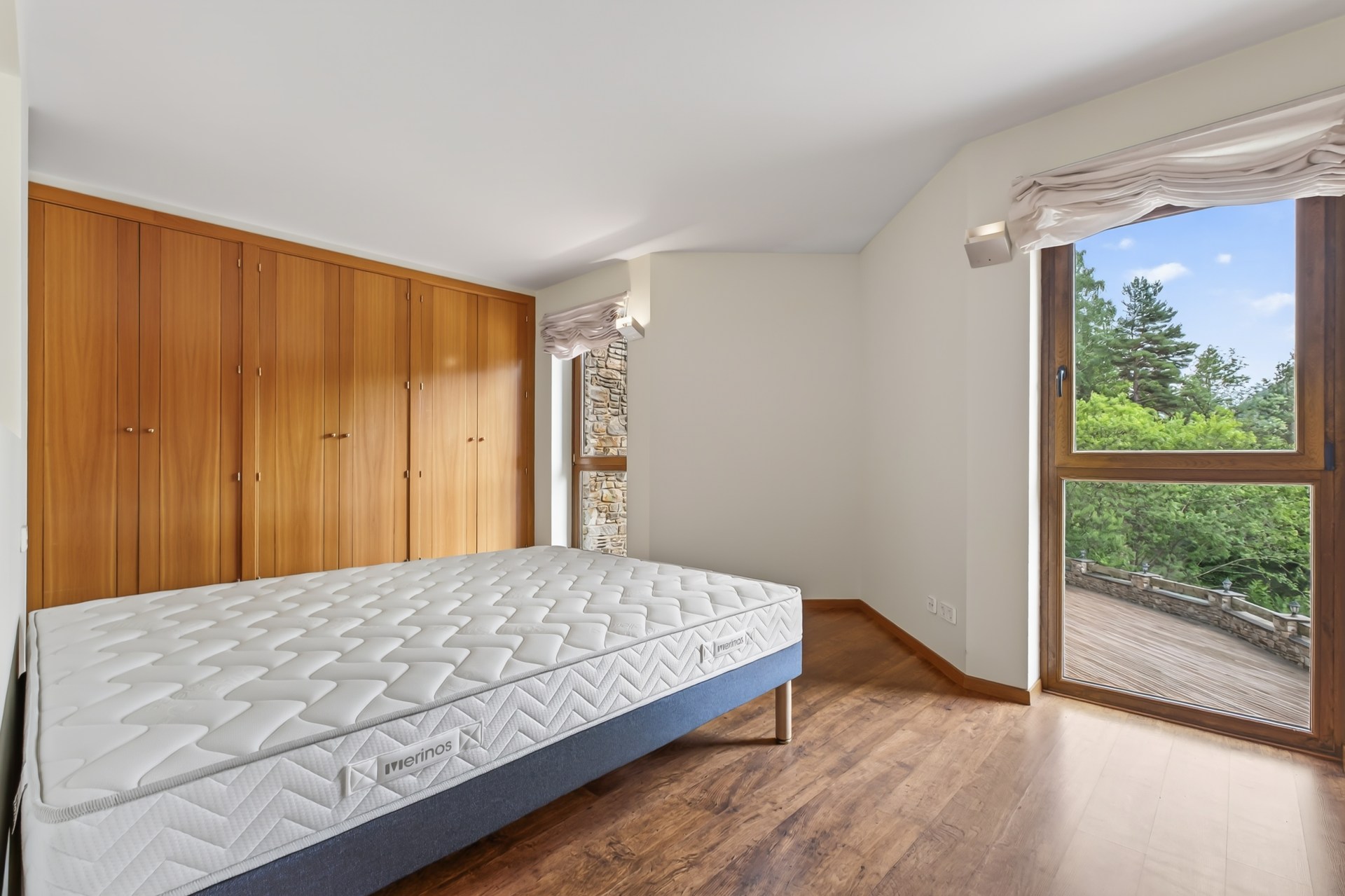 Xalet en venda a Erts, 4 habitacions, 420 metres