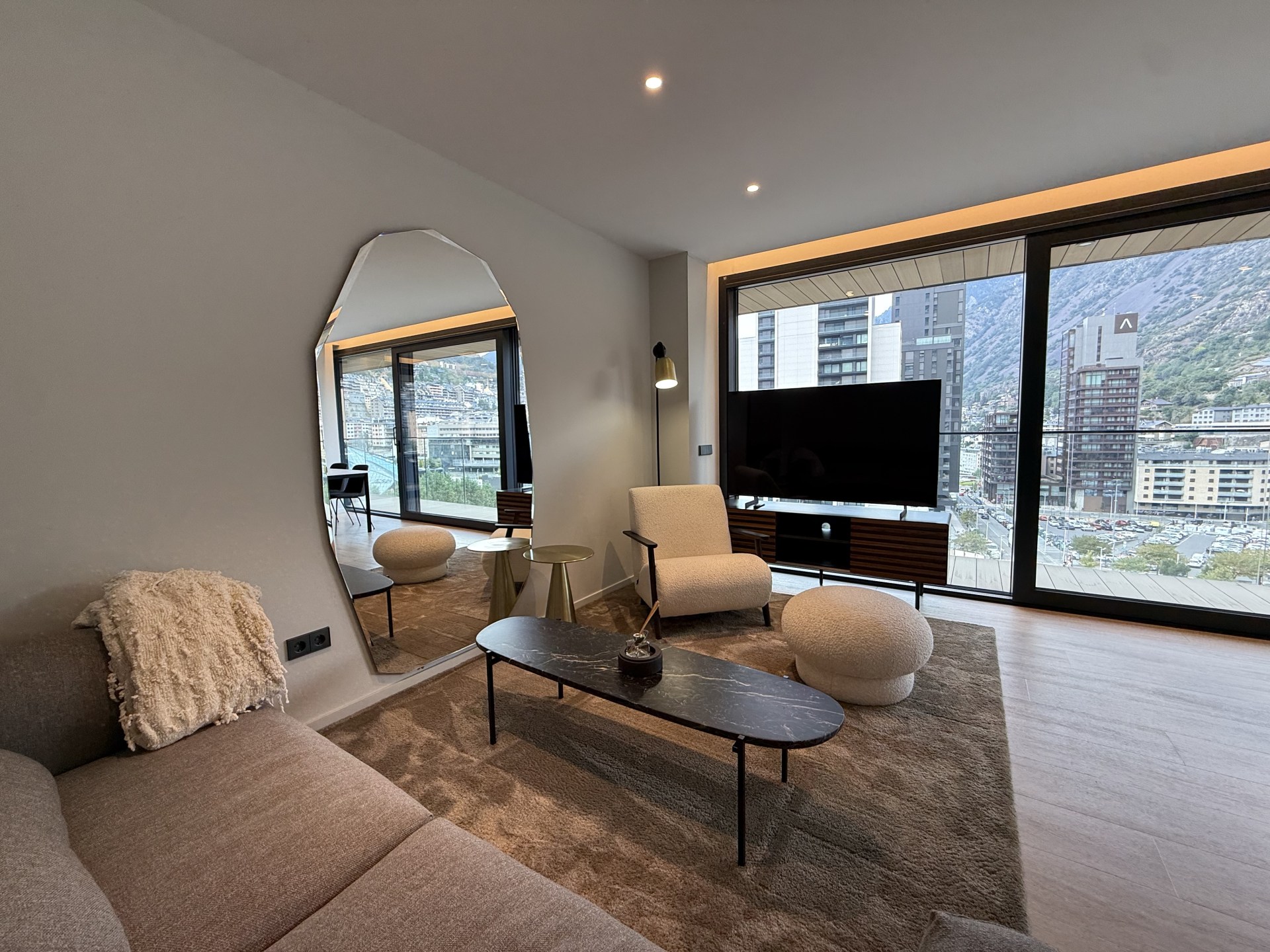Pis de lloguer a Escaldes Engordany, 3 habitacions, 140 metres