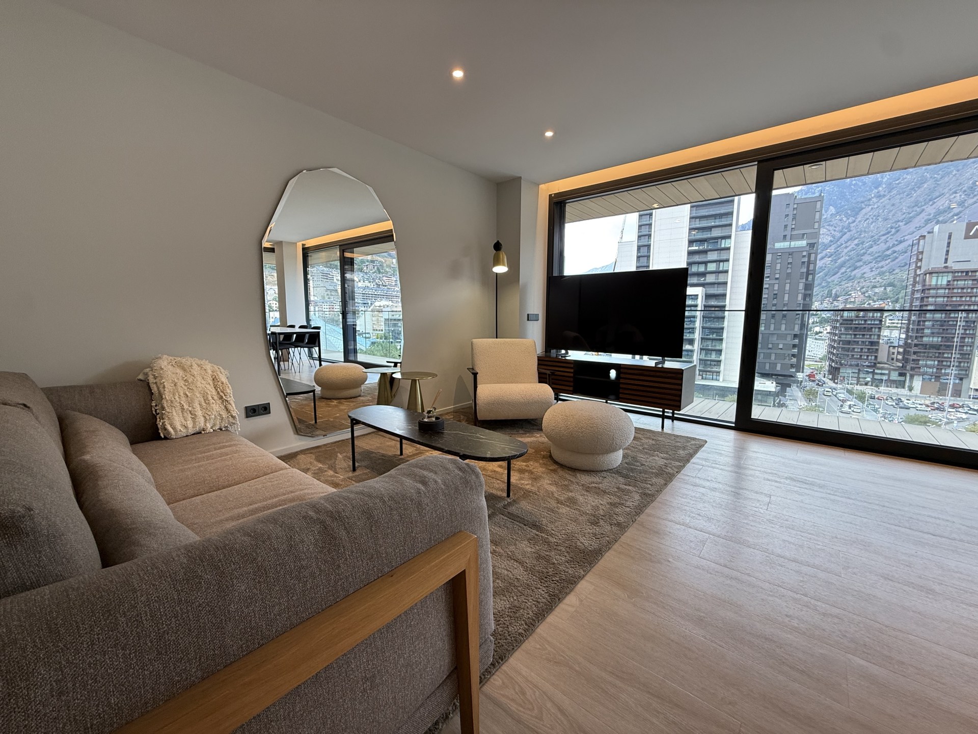 Pis de lloguer a Escaldes Engordany, 3 habitacions, 140 metres