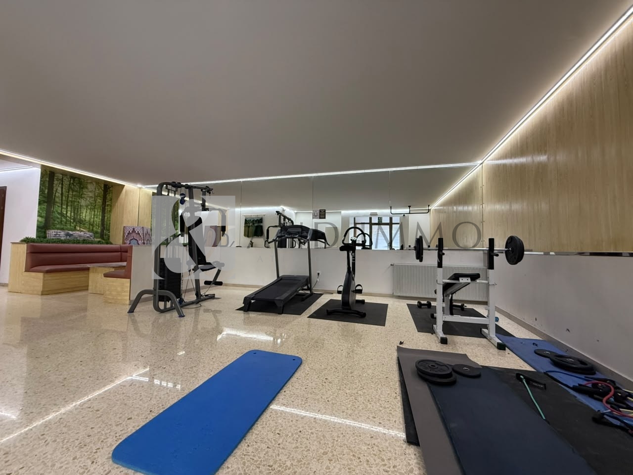 Local comercial de alquiler en Encamp, 40 metros 4
